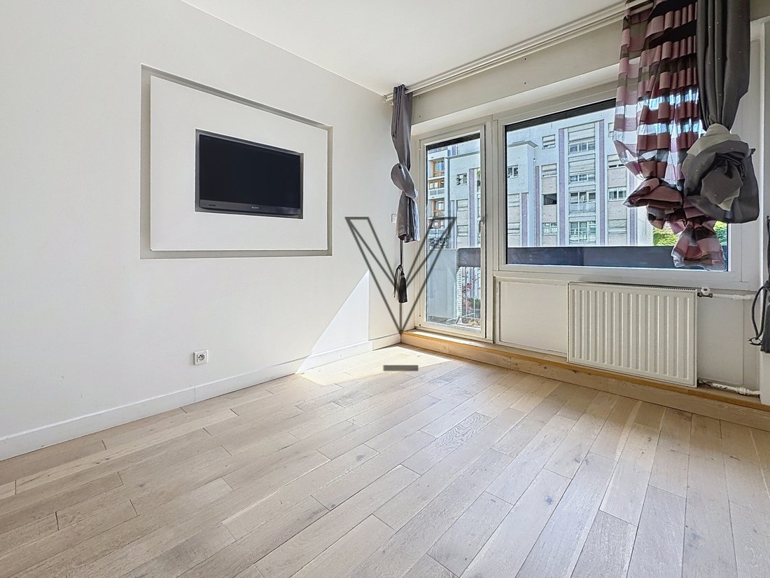 Apartment in Léon-Blum Folie-Regnault, Paris 11e Arrondissement, Paris 2 - 18411754
