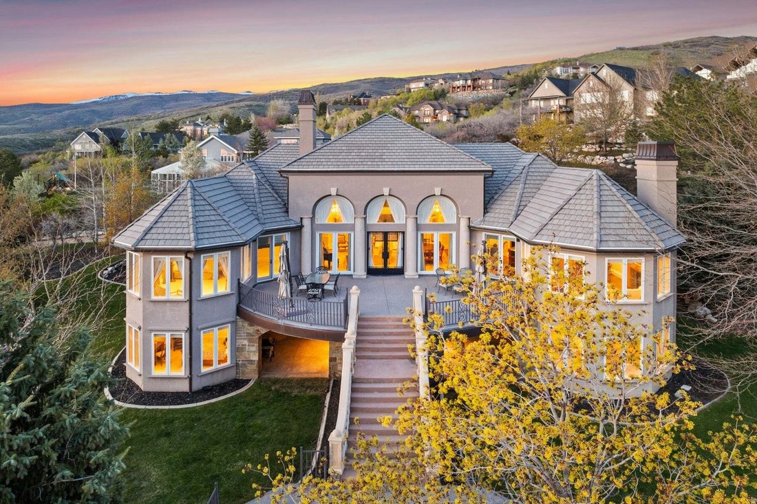 Maison à Bountiful, Utah, États-Unis 1 - 18909541