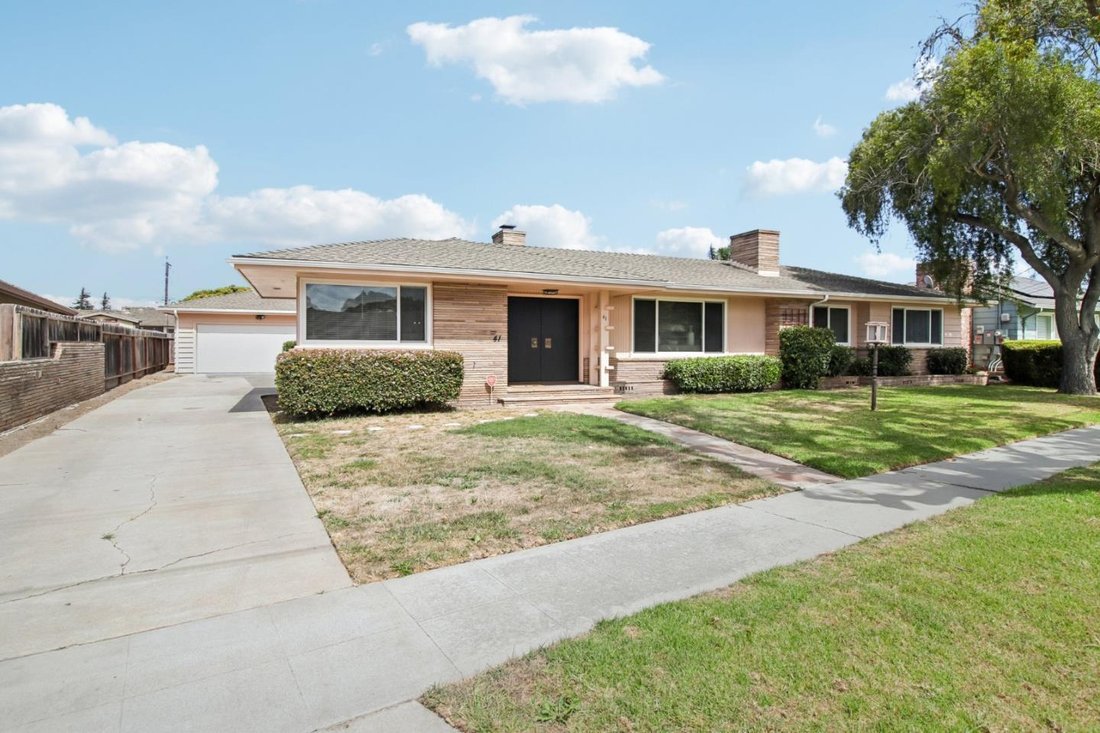 House in Salinas, California, United States 2 - 18912901
