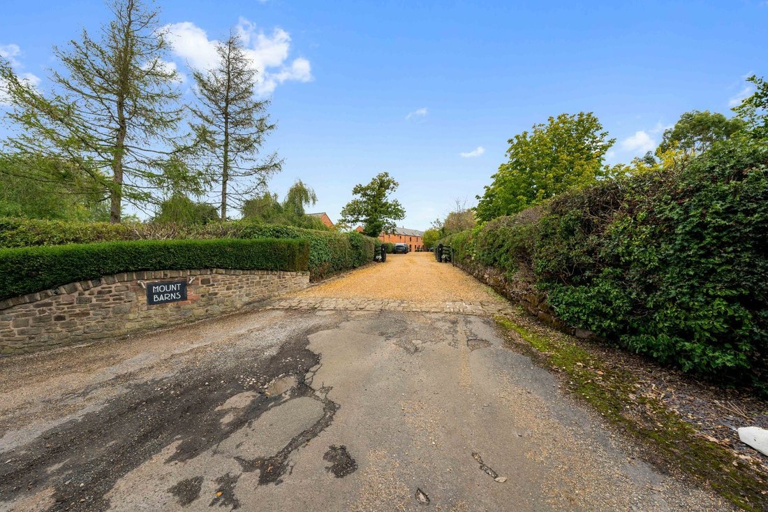 House in Backford, England 5 - 18905723