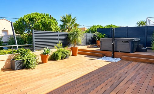 Apartment in Hyeres, Provence-Alpes-Côte d'Azur, France 1