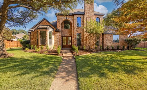 House in Plano, Texas, United States 1