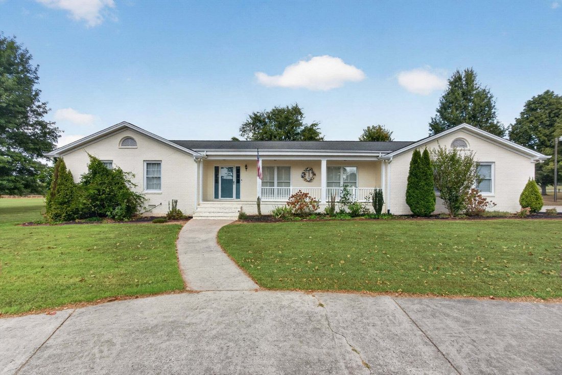 House in Shelbyville, Tennessee, United States 1 - 18914160