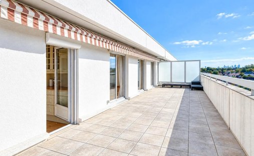 Apartment in Mexique, Le Pecq, France 1