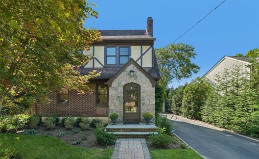 House in East Williston, New York, United States 1