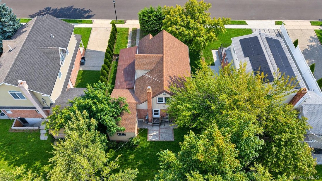 Casa a Elmont, New York, Stati Uniti 4 - 18694093