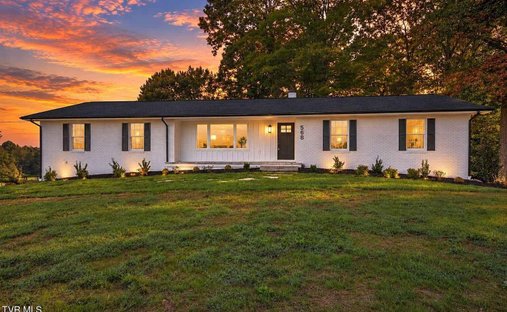 House in Jonesborough, Tennessee, United States 1