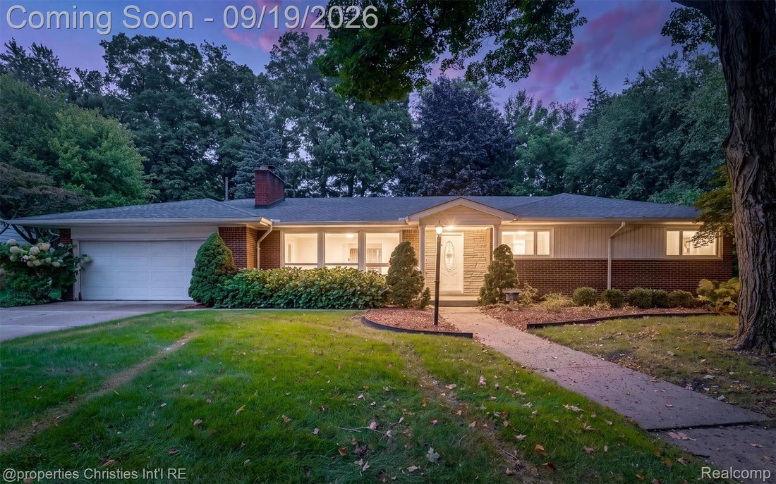 House in Beverly Hills, Michigan, United States 1 - 18919145