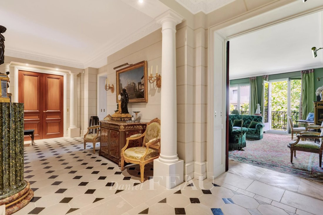 Apartment in Parc Monceau, Paris 8e Arrondissement, Paris 3 - 18920120