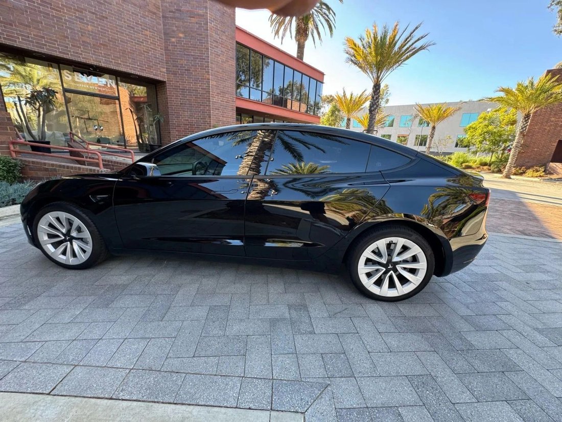 Sedan in Riverside, CA, United States 5 - 18913857