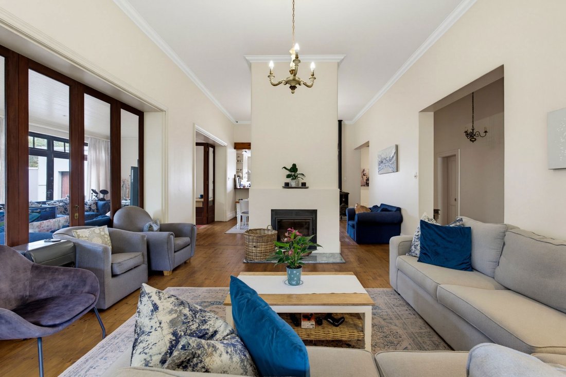 House in Wynberg, Southern Suburbs, Cape Town 3 - 18909051