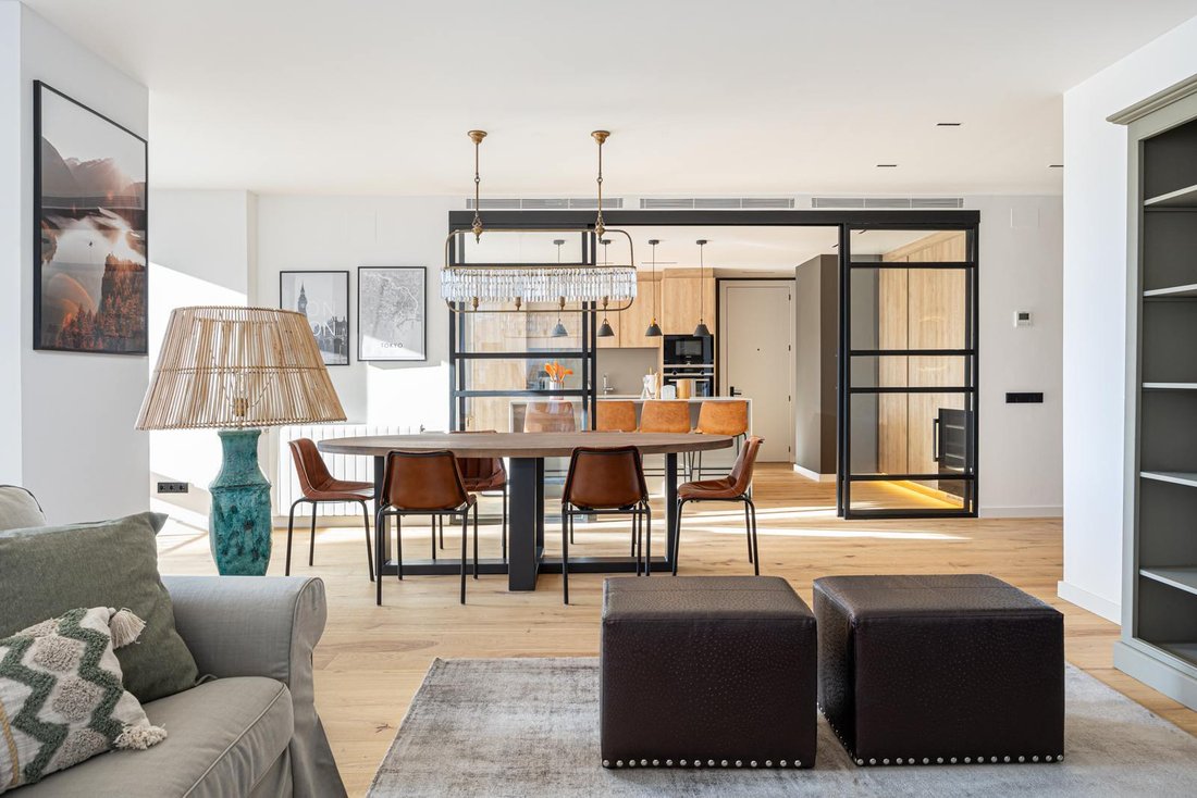 Apartment in Sarrià-Sant Gervasi, Barcelona, Spain 2 - 18905920
