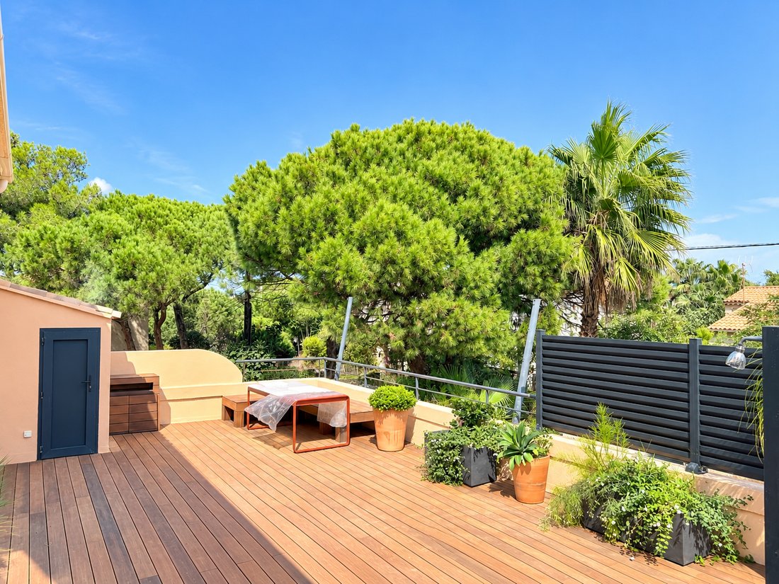 Apartment in Hyeres, Provence-Alpes-Côte d'Azur, France 2 - 18911222