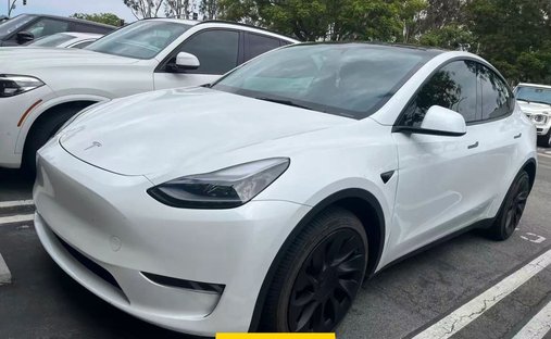 2024 Tesla Model Y Long Range Sport Utility 4D in Costa mesa, CA, United States 1