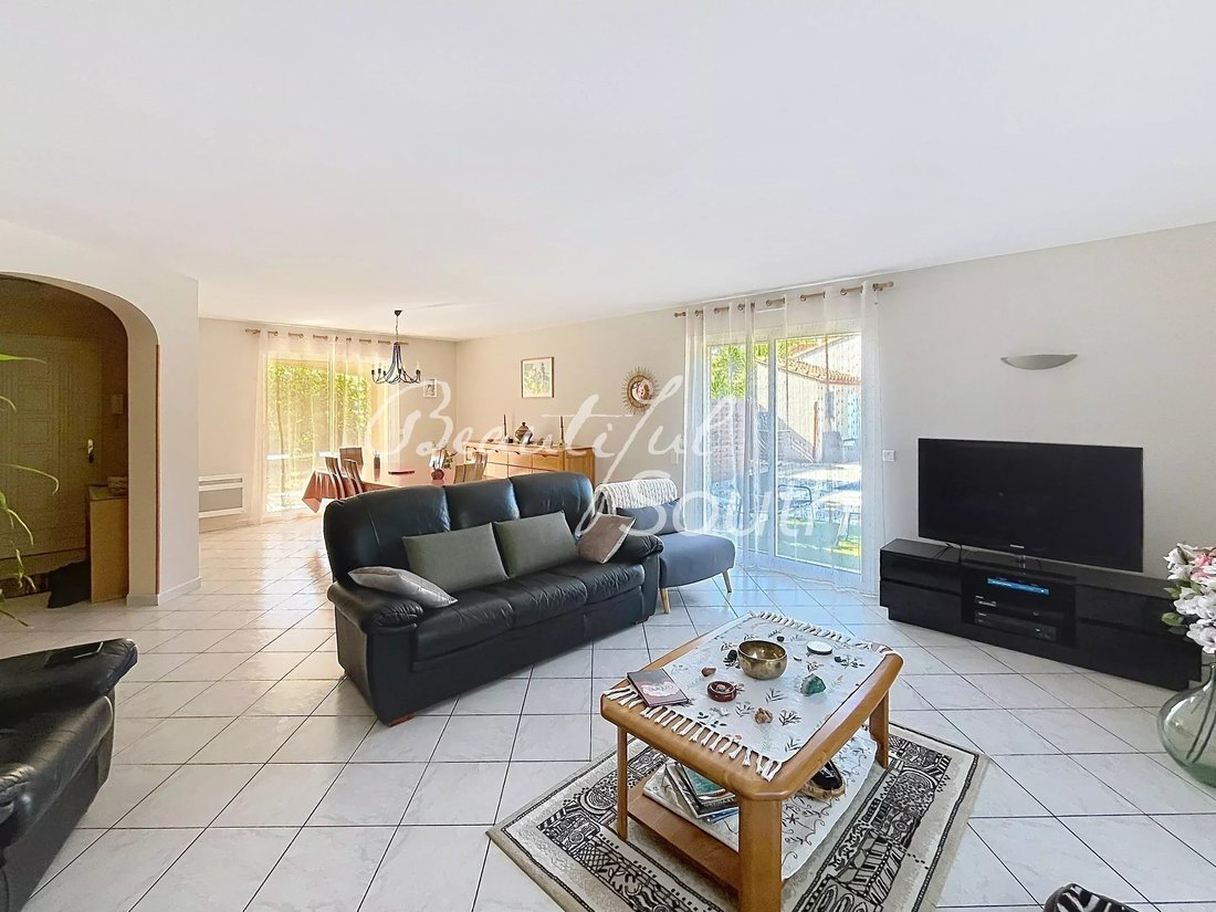 Villa in Ceret, Occitania, France 5 - 18907988