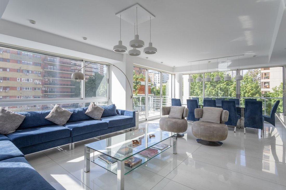Wohnung in Recoleta, Buenos Aires, Argentinien 1 - 16529250