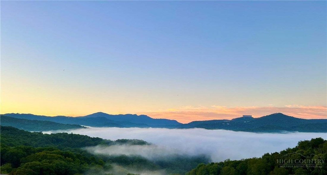 Condo in Banner Elk, North Carolina, United States 1 - 18908553