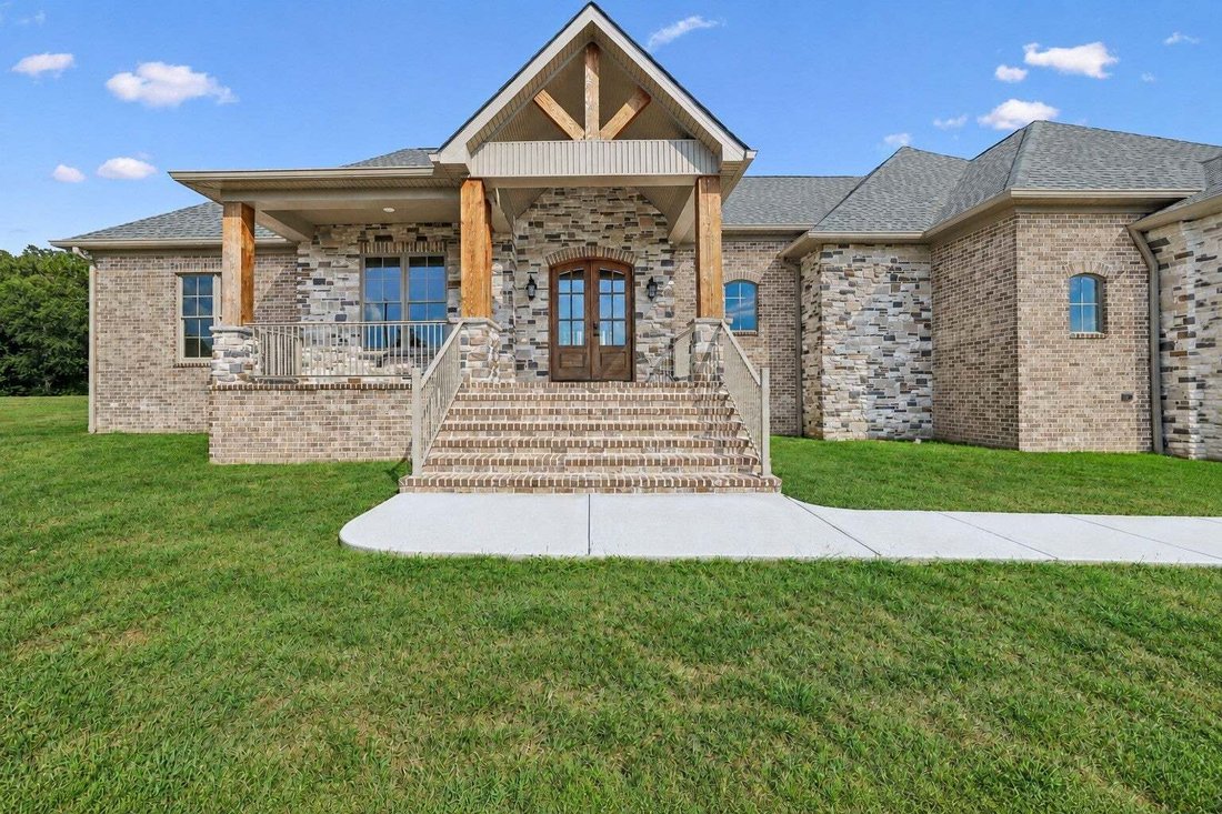House in Tullahoma, Tennessee, United States 3 - 18913208