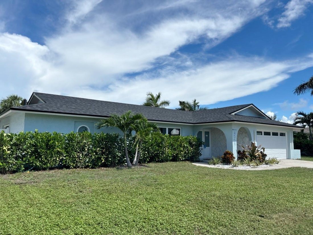 House in St. Petersburg, Florida, United States 1 - 18919689