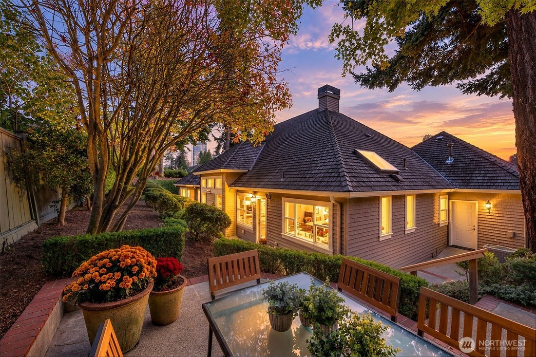 Casa a Bellevue, Washington, Stati Uniti 2 - 18918552