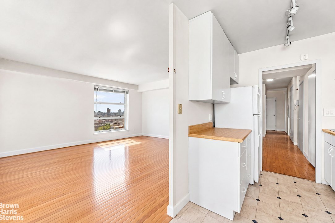 Co Op in New York, New York, United States 3 - 18910699