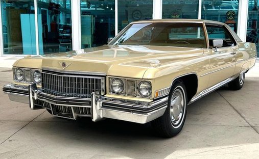 Cadillac DeVille in Calverton, NY, United States 1