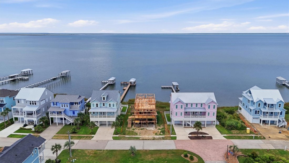 House in Galveston, Texas, United States 2 - 17668228
