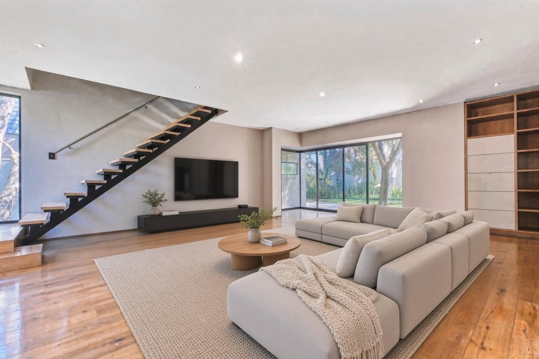 Casa a Bryanston, Gauteng, Sudafrica 3 - 18906456