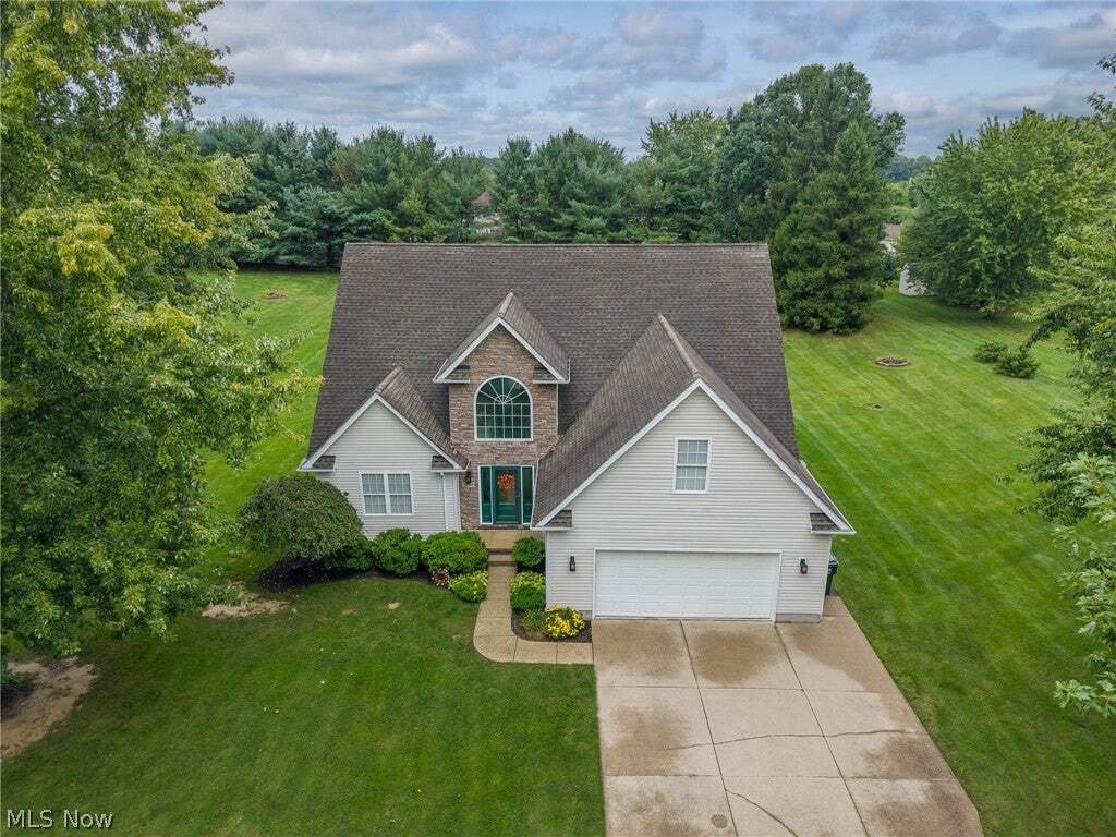House in Medina, Ohio, United States 2 - 18906033