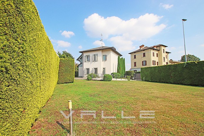Villa in Longuelo, Bergamo, Italy 5 - 18905369