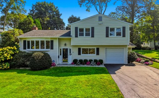 House in Stamford, Connecticut, United States 1