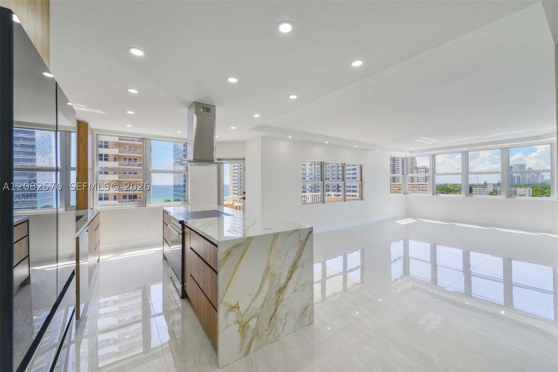 Condo in Hallandale Beach, Florida, United States 4 - 18896536