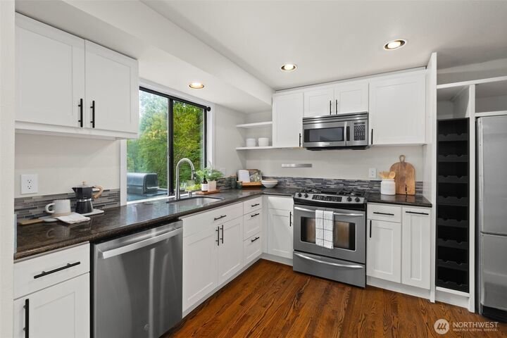 House in Sammamish, Washington, United States 5 - 18912776