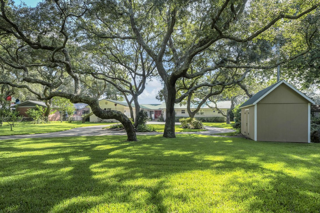House in Shalimar, Florida, United States 4 - 18912858