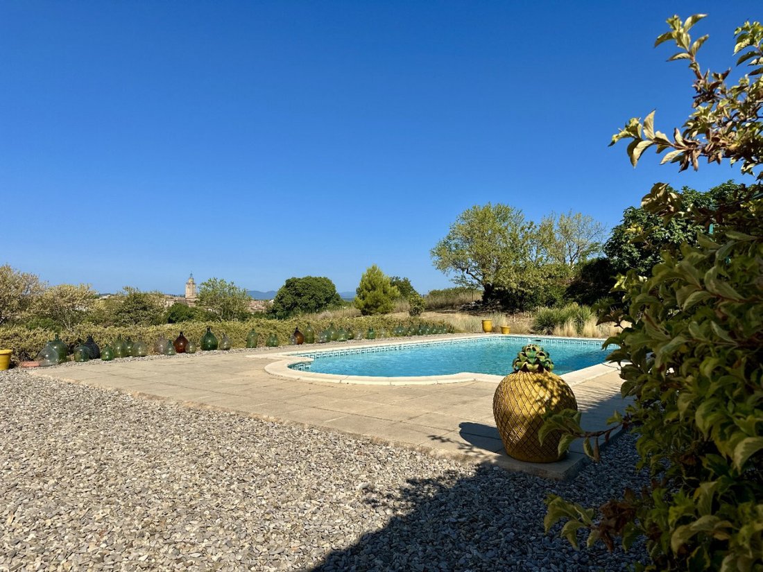 Villa in Nord, Pezenas, France 4 - 18584135