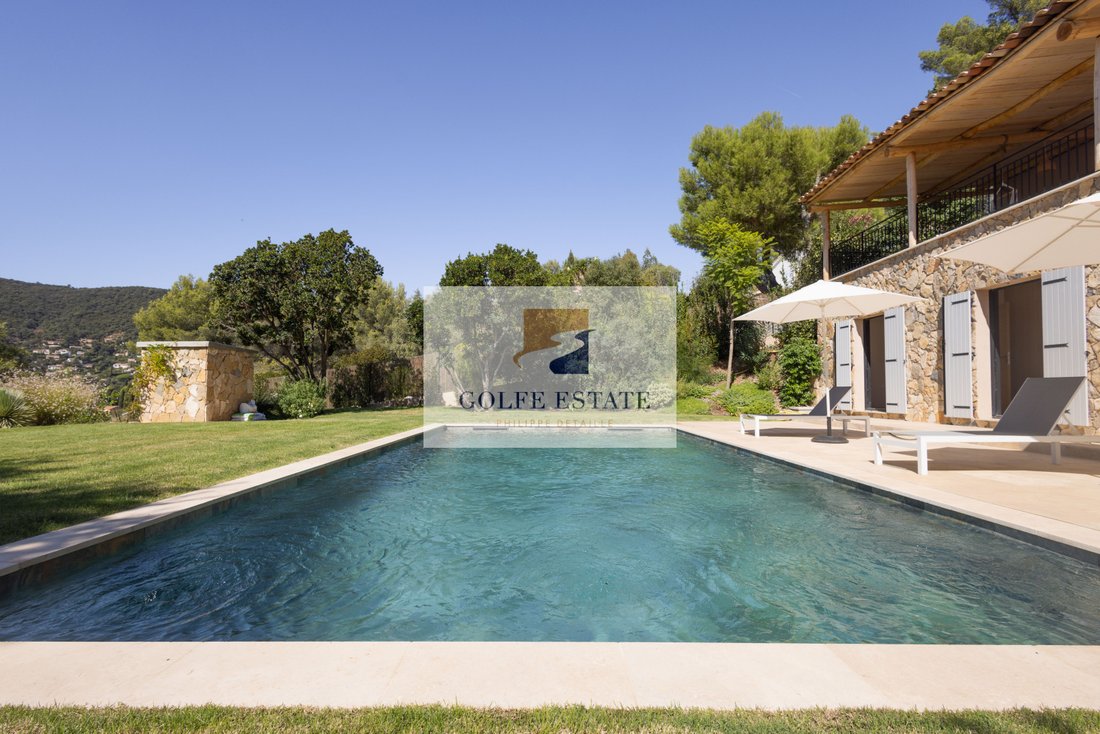 Villa in La Croix-Valmer, Provence-Alpes-Côte d'Azur, France 3 - 18911249