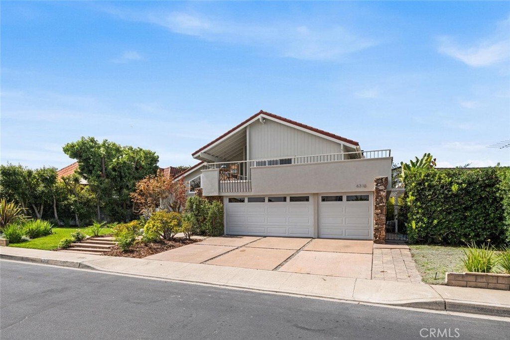 House in Signal Hill, California, United States 5 - 18912567