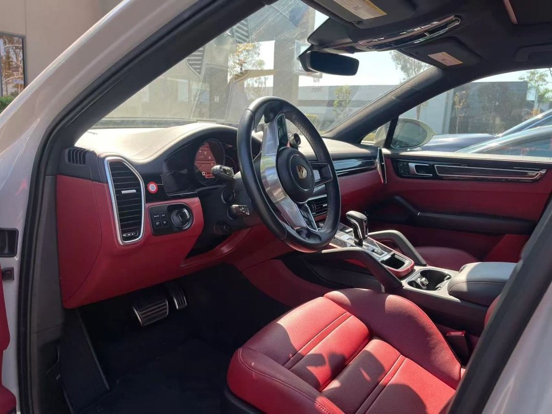 Suv in Costa Mesa, CA, United States 3 - 18919192
