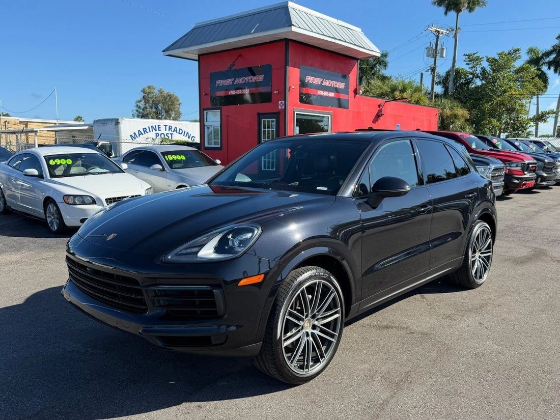 Suv in North Fort Myers, FL, United States 1 - 18914661