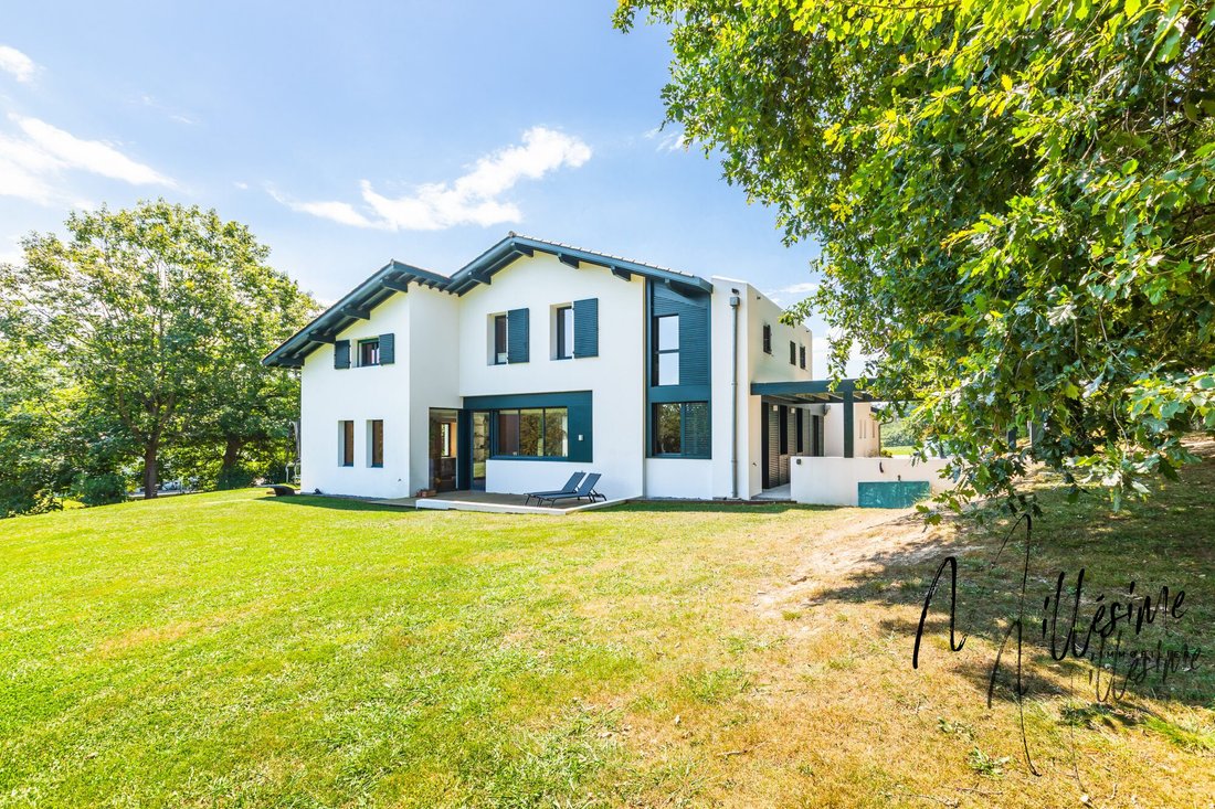 Maison à Arbonne, Nouvelle-Aquitaine, France 1 - 18323746