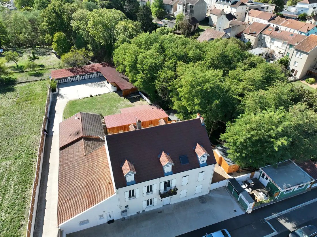 Saint-Yorre, Auvergne-Rhône-Alpes, France 1 - 18920331