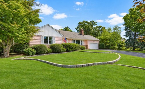 House in Village of Pelham, New York, United States 1