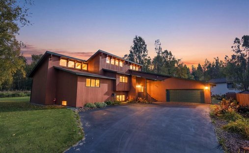 House in Anchorage, Alaska, United States 1