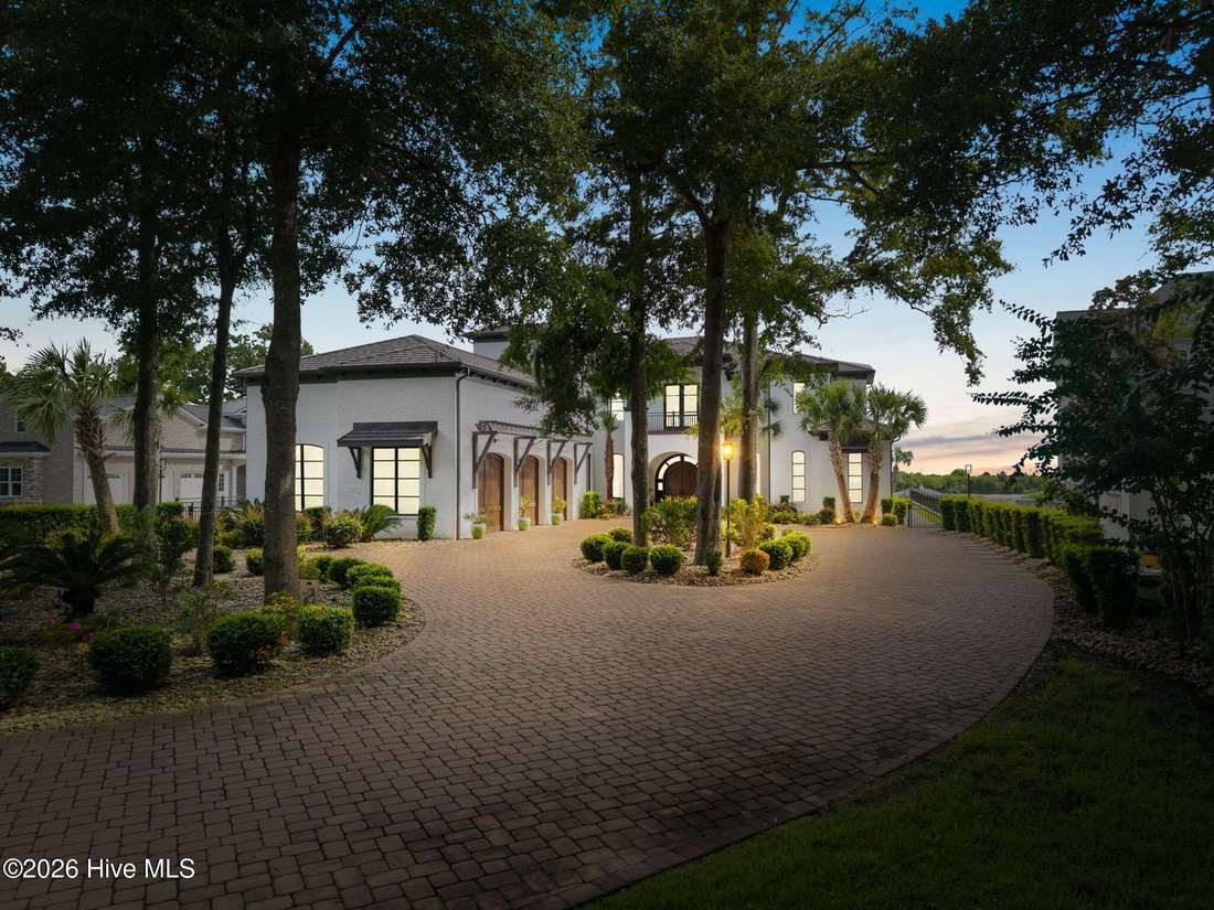 House in Sunset Beach, North Carolina, United States 3 - 18906381