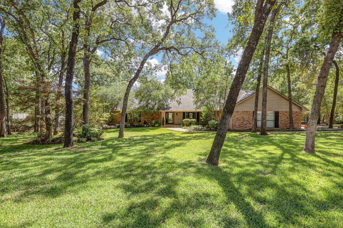 House in Grapevine, Texas, United States 1 - 18906280