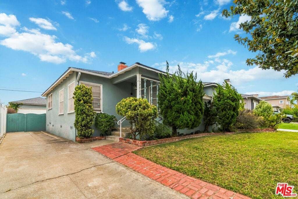 House in Los Angeles, California, United States 1 - 18908899