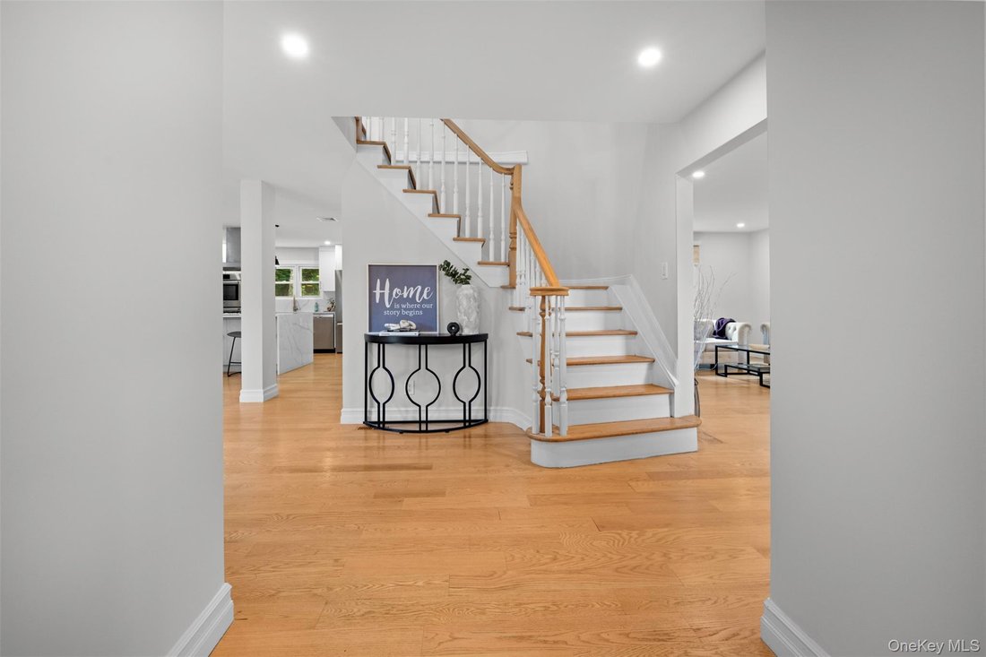 House in Roslyn, New York, United States 5 - 18900884