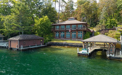 House in Lake George, New York, United States 1