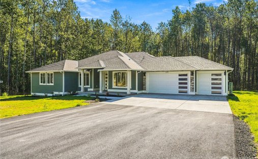 House in Arlington, Washington, United States 1