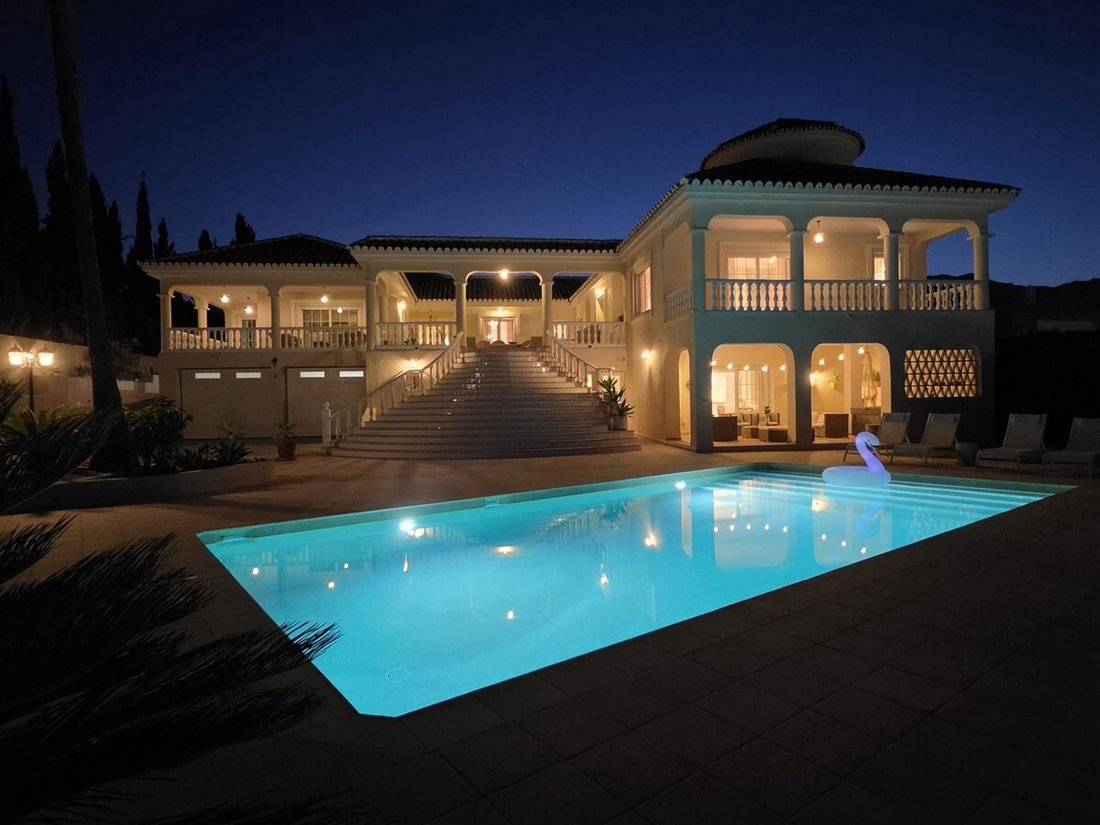 Villa a Benalmádena, Andalusia, Spagna 1 - 18919841